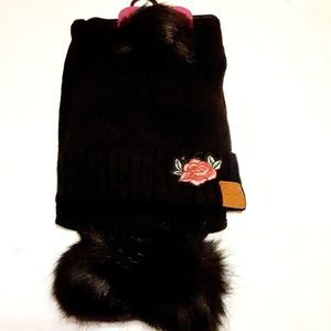 Black Embroidered Rose Hat and Scarf Set